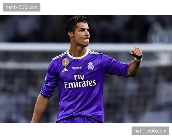 三后卫阵型逐渐流行 皇马马竞均进行战术试验 三后卫阵型逐渐流行 皇马马竞均进行战术试验